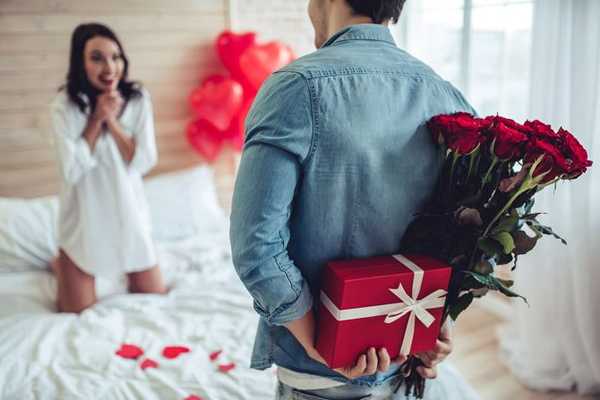 10 hadiah valentine terbaik untuk istri di pasar pada Tabel Perbandingan 2020