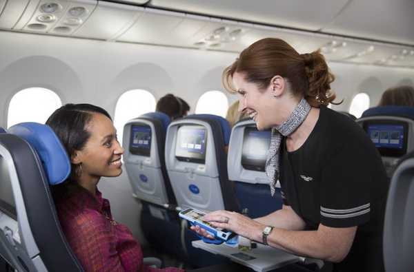 Apple, IBM dan United Airlines bergabung di aplikasi untuk meningkatkan pengalaman terbang Anda