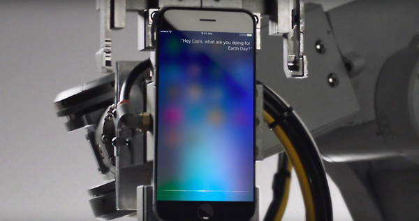 Apple jobber som gangbusters for å lage enhetene sine helt fra resirkulerte materialer
