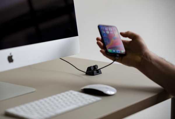 El CordDock ultra compacto de ElevationLab para iPhone tiene un cable MFi Lightning desmontable