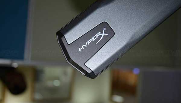 Teste da Unidade de Estado Sólido Externa Portátil USB 3.1 HyperX Savage EXO