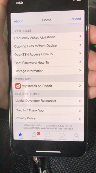 O KeenLab demonstra um iPhone X desbloqueado com iOS 11.3.1