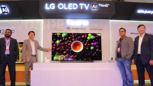 LG 2019 OLED Smart-TVs førsteinntrykk tilbyr skjermer i klassen, som fungerer som smarthus