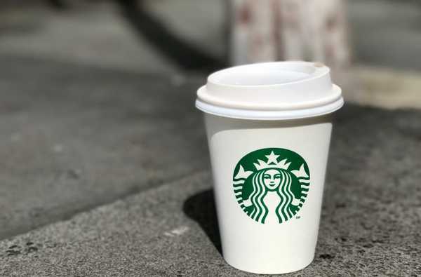 Starbucks bringt die iMessage-App heraus, mit der Sie digitale Karten mit Apple Pay-Unterstützung verschenken können
