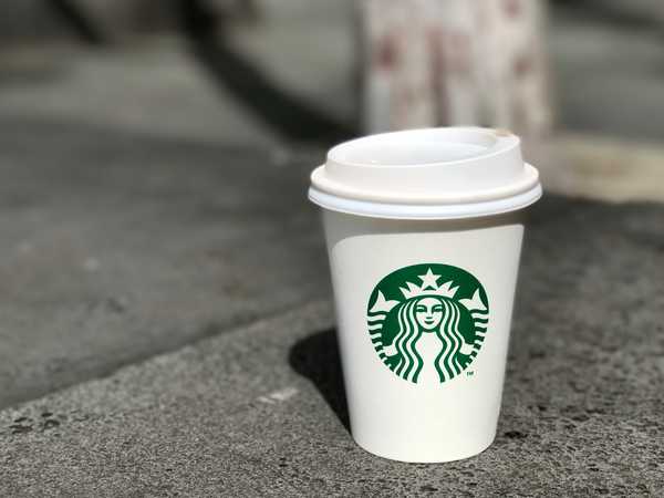 Starbucks laat je binnenkort koffie schenken via iMessage