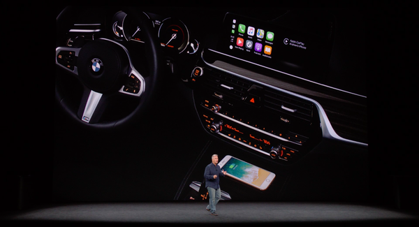 Pengisi daya nirkabel dalam mobil ini kompatibel dengan iPhone 8 dan iPhone X