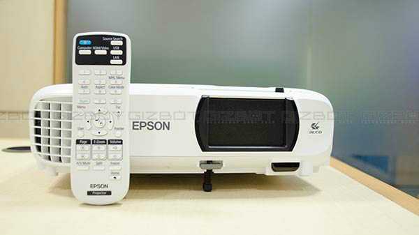 Epson EH-TW650 projectorbeoordeling Geniet van uw favoriete films met een beperkt budget