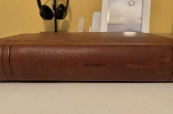 Review Twelve South Journal CaddySack - een premium leren draagtas voor kabels en adapters