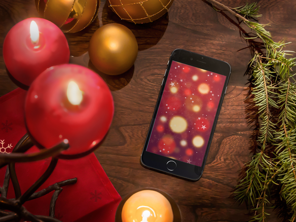 Sfondi natalizi invernali innevati per iPhone