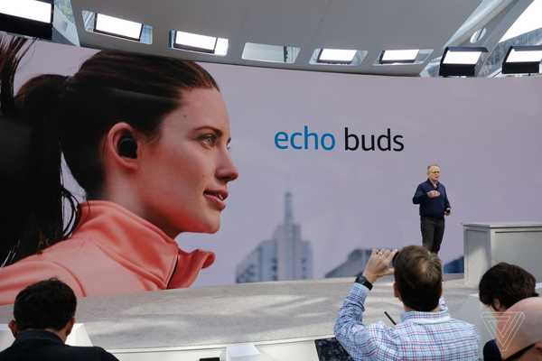 Amazon tillkännager verkligen trådlösa Echo Buds-hörlurar