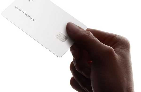 Apple Card viene lanciata negli Stati Uniti oggi