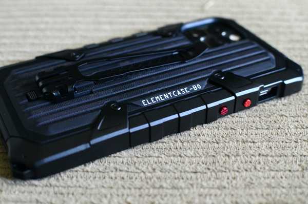 Case Black Ops Elite dari Element Case untuk iPhone 11 Pro terlihat hebat, tetapi harganya mahal