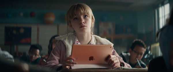 Tausende Studenten in Glasgow, Schottland, erhalten kostenlose iPads, um bei der Ausbildung zu helfen